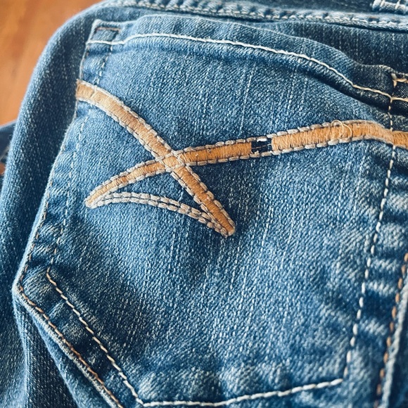 Kylie Cinch - slim Jeans. Size 8L/28 - Picture 4 of 8